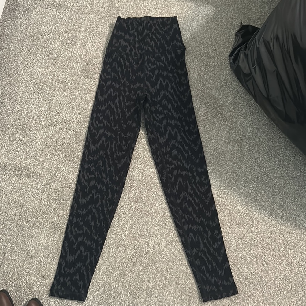 Aerie black and gray leggings, size SMALL